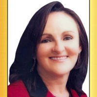 Liane Fátima Buzetto